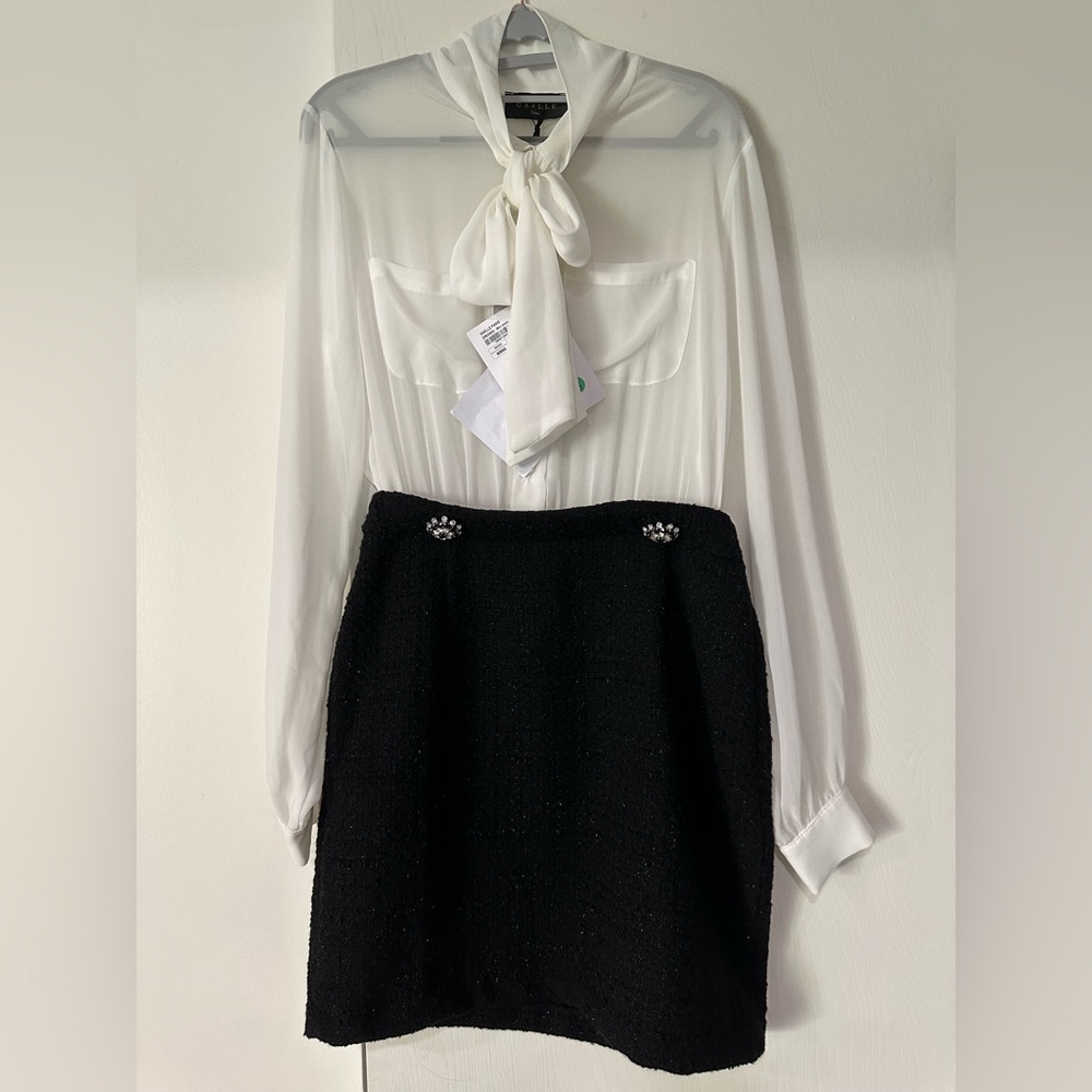 Gaelle Paris Short Dress Chiffon Offwhite/Black, Elegant Black Skirt
